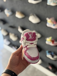 Louis Vuitton CHILDREN -Pink