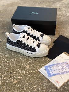 AMIRI Black white