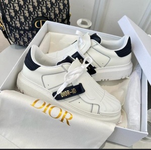 DIOR-Id Stylish-White Black