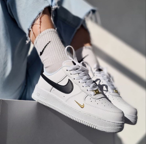 Nike AF1 white black