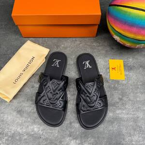 Men's Lv Slipper -Black