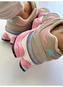 Newbalance 9060  Beige pink