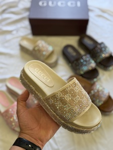 GUCCI slipper Beige