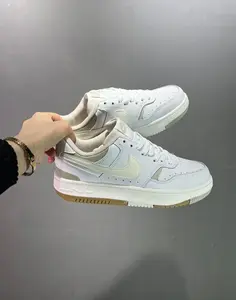 Nike Women's gama  beige