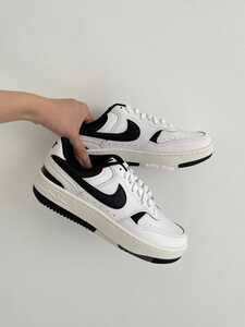 Nike Women's gama SE black
