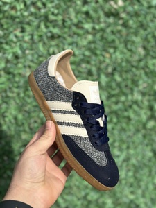 Adidas Samba  nevy Beige
