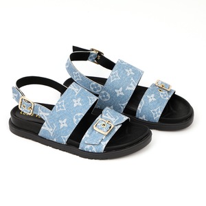 Louis Vuitton sandal -jeans