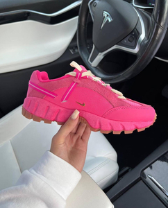 Nike Women's x Jacquemus Air Humara pink