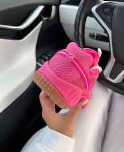Nike Women's x Jacquemus Air Humara pink