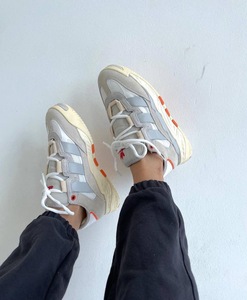 Adidas niteball