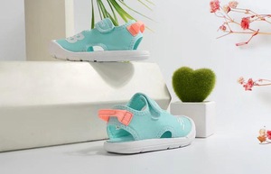 Newbalance sandal