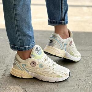 Adidas astir