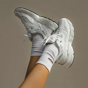 Adidas astir-white
