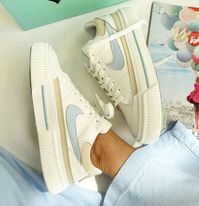Nike Court Legacy Lift Women's white blue