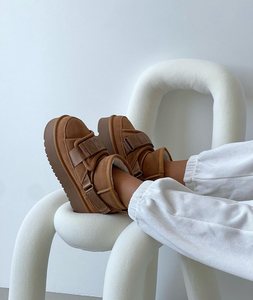 Shoes UGG brown