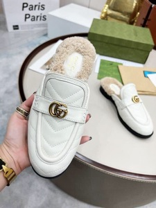Sleeper gucci.White