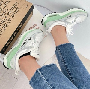 Nike Air Max Bliss-White green
