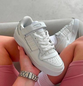 adidas Forum Low white