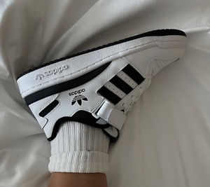 adidas Forum Low  white black