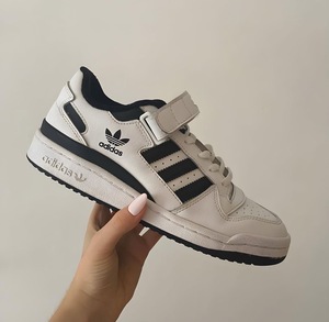 adidas Forum Low  white black