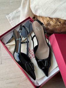Black VELENTINO heels