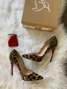 Christian Louboutin- Tiger