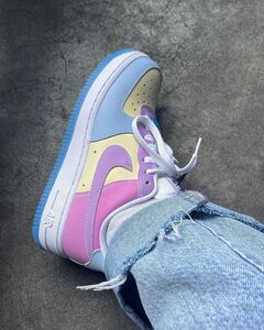 Nike AF - White CHANGING