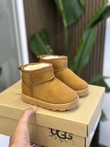 UGG Kids - Brown