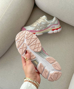ASICS GEL-NYC Shoes - Grey pink